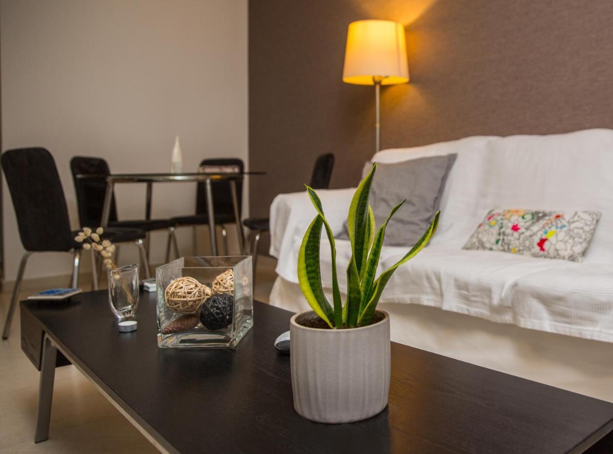 Lovely New Βuild Flat Near Metro - Free Parking Афіни Екстер'єр фото