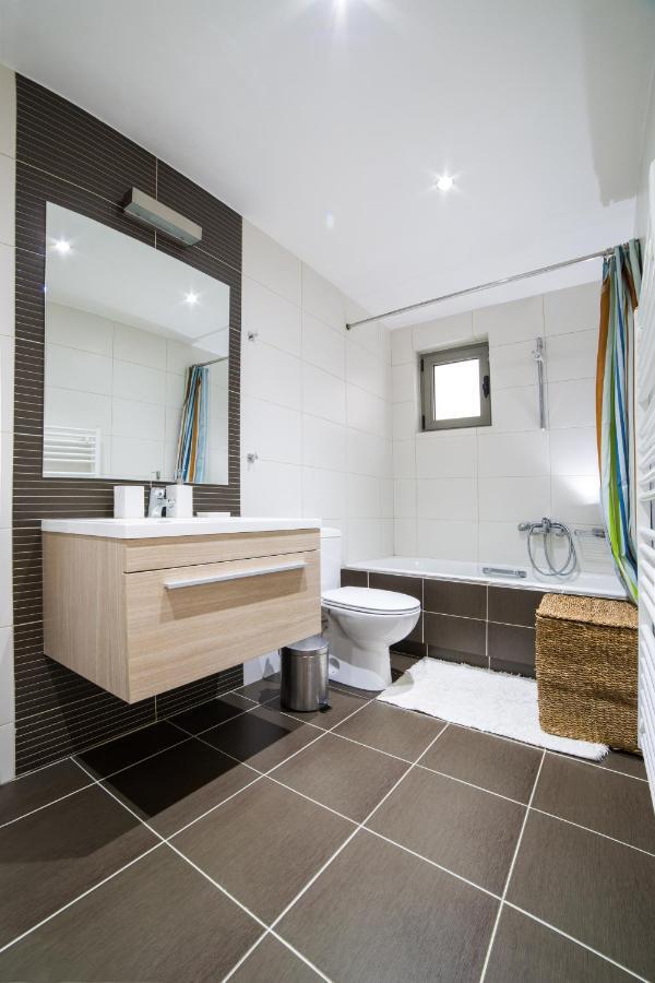 Lovely New Βuild Flat Near Metro - Free Parking Афіни Екстер'єр фото