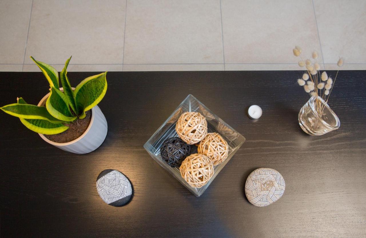 Lovely New Βuild Flat Near Metro - Free Parking Афіни Екстер'єр фото
