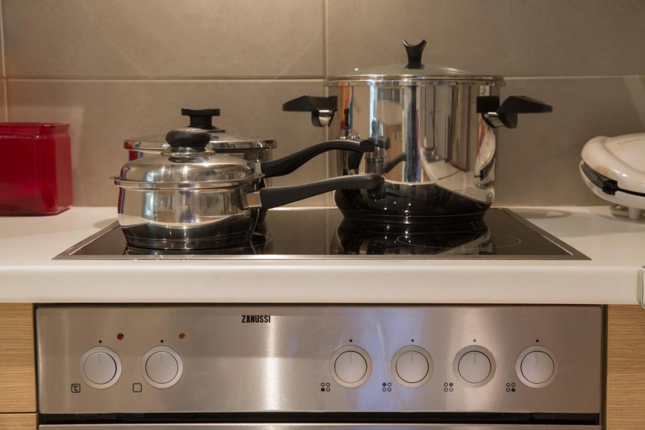 Lovely New Βuild Flat Near Metro - Free Parking Афіни Екстер'єр фото